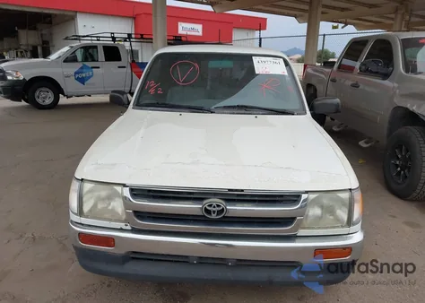 1997 Toyota Tacoma z USA, uszkodzony, nr VIN 4TAVL52N9VZ320824